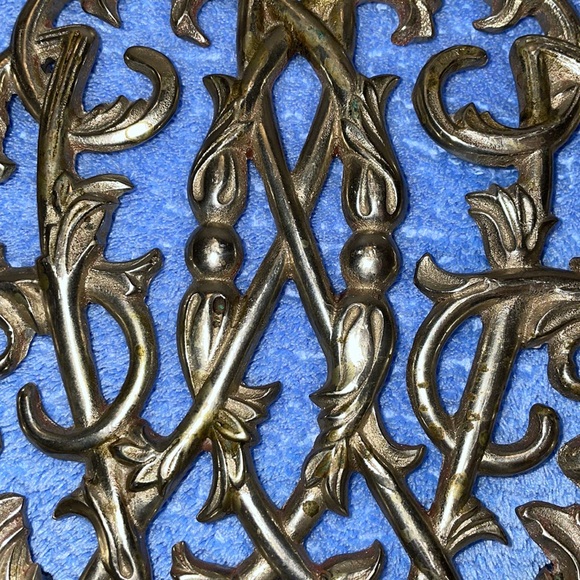 Vintage 1950©️ Virginia Metalcrafters colonial Williamsburg trivet. - Picture 4 of 4